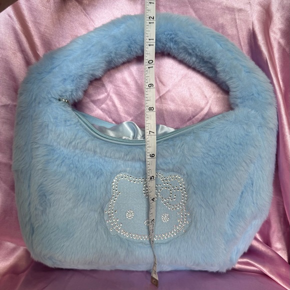 Fluffy Blue Handbag with Rhinestone Hello Kitty Design - Picture 11 of 11
